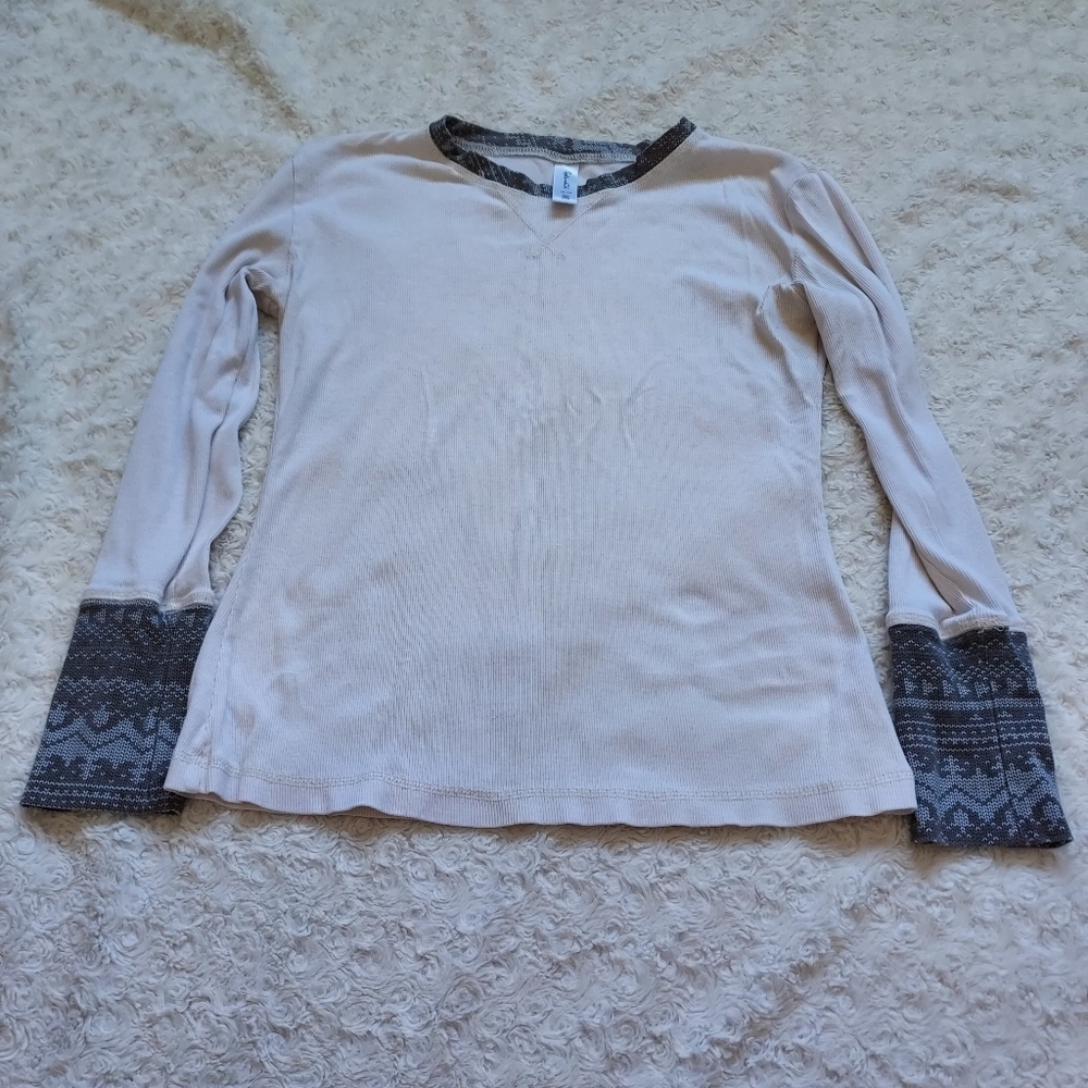 Splendid Cream & Nordic Gray pajama top XS Sleep Loungewear Comfy